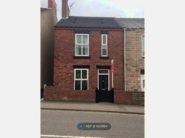 3 Bedroom End Of Terrace House To Rent In Station Road, Brimington, Chesterfield, S43