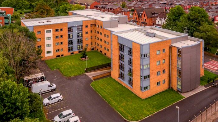 2 Bedroom Apartment To Rent In The Gallery, Moss Lane East, M14