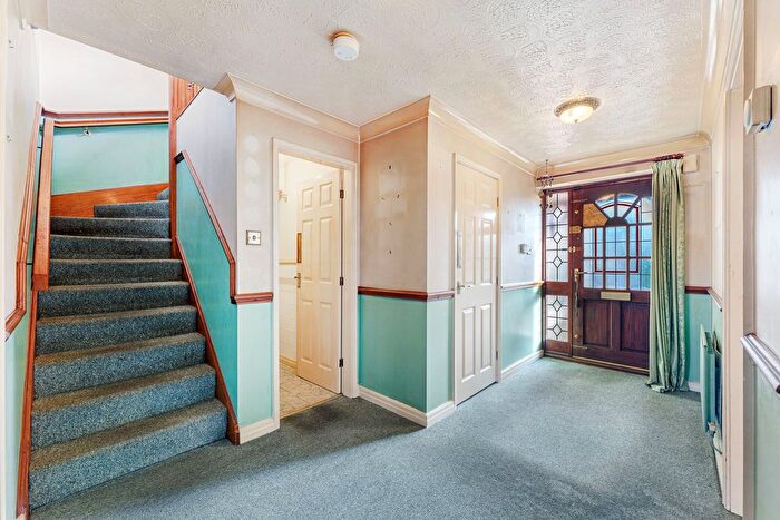 4 Bedroom Detached House For Sale In Warnley Close, Widnes, WA8