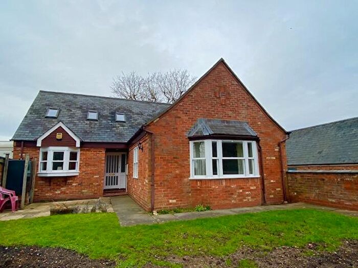 4 Bedroom Bungalow To Rent In Stock Lane, Whaddon, Milton Keynes, MK17