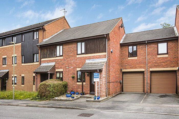 3 Bedroom Terraced House For Sale In Roebuck Court, Didcot, OX11
