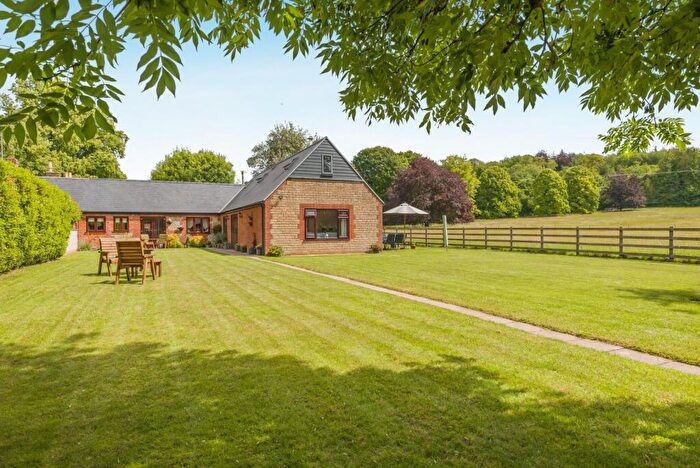 4 Bedroom Semi-Detached House For Sale In Park Lane, Heytesbury, Warminster, Wiltshire, BA12