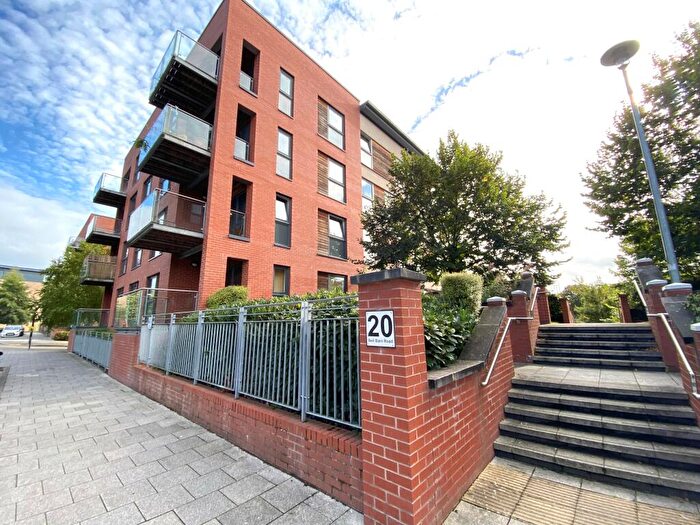 1 Bedroom Apartment To Rent In Bell Barn Road, B15