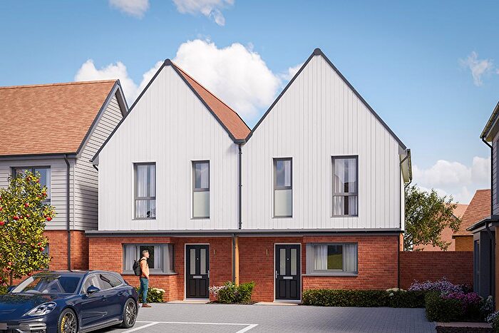 3 Bedroom Semi-detached House For Sale In Chilmington Rise, Great Chart, Ashford, TN23