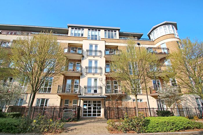 1 Bedroom Flat To Rent In Melliss Avenue, Kew Riverside, TW9