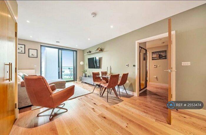 2 Bedroom Penthouse To Rent In Brick Kiln One, London, SE13