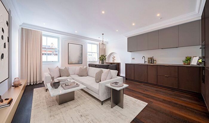 1 Bedroom Flat For Sale In Charles Street, London, W1J
