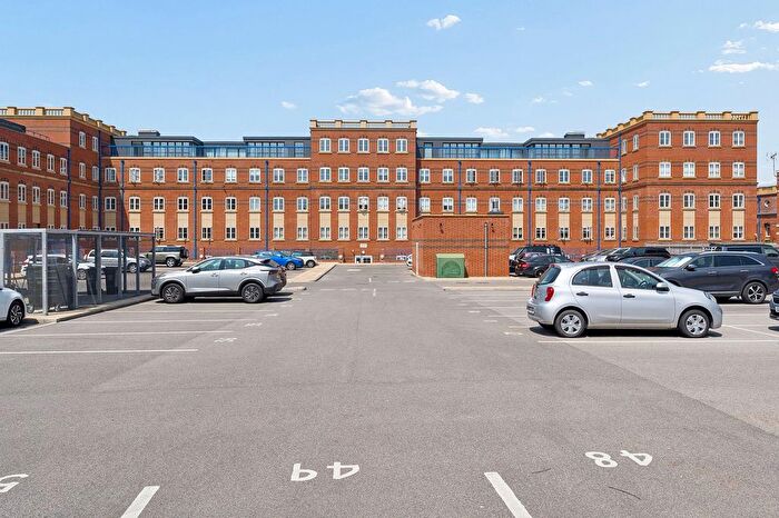 2 Bedroom Flat To Rent In Westbrook Gardens, Margate, CT9