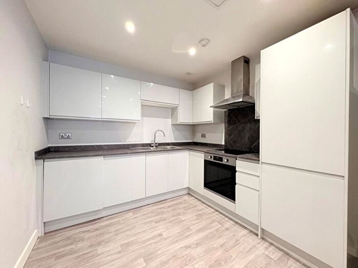 1 Bedroom Apartment To Rent In Upper Parliament Street, Liverpool, Merseyside, L8