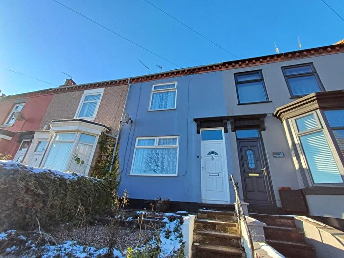 4 Bedroom House To Rent In Spark Terrace, Stoke-on-Trent, ST4