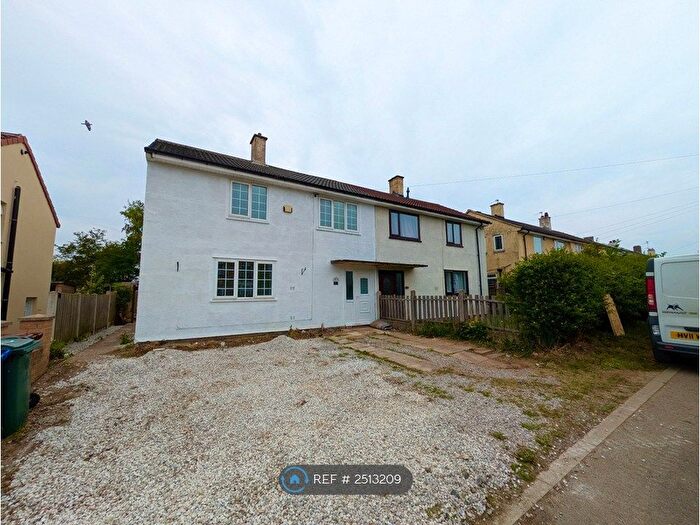 3 Bedroom Semi-Detached House To Rent In Dearne Road, Bolton-Upon-Dearne, Rotherham, S63