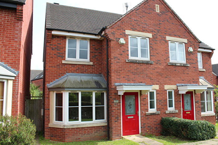 3 Bedroom Semi-Detached House To Rent In Hill View, Stratford Upon Avon, CV37