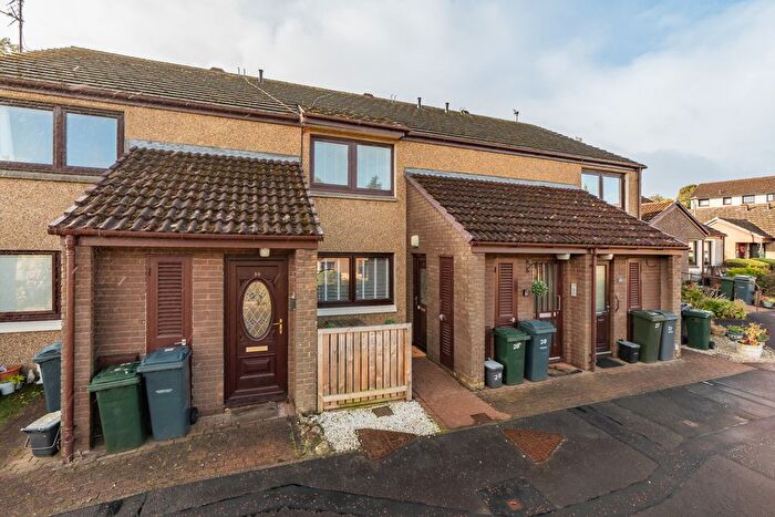1 Bedroom Flat For Sale In Larchfield Neuk, Balerno, EH14
