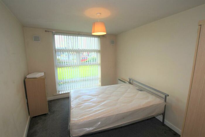 2 Bedroom Apartment To Rent In Turing Court, Manchester, M11