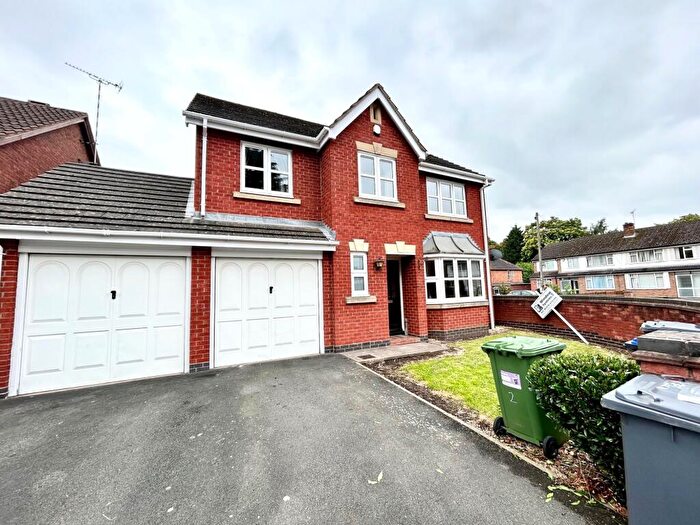 6 Bedroom House To Rent In Wych Elm Drive, Leamington Spa, CV31