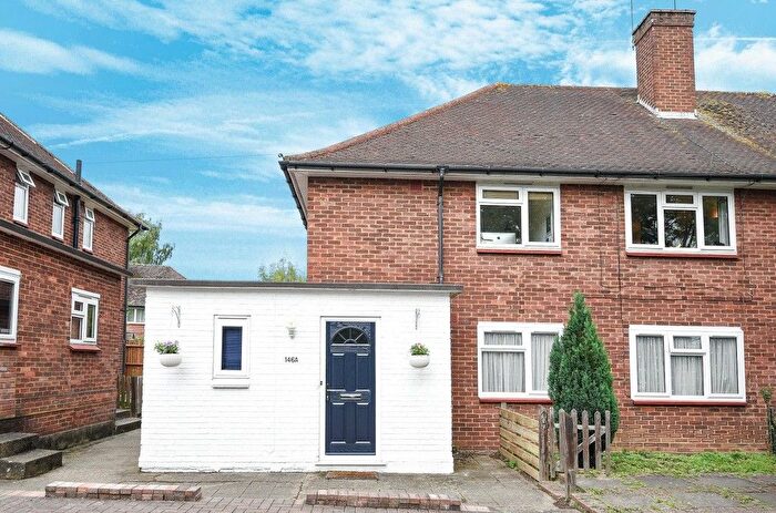 2 Bedroom Flat To Rent In Fore Street, Pinner, Middlesex, HA5