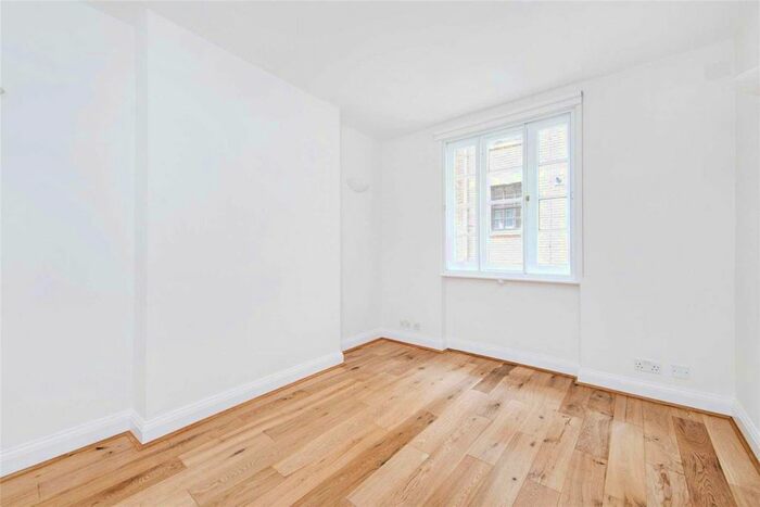 1 Bedroom Flat To Rent In Ossington Buildings, Marylebone, W1U