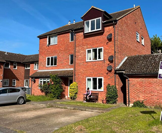 2 Bedroom Flat To Rent In Jasmine Close, Trimley St Martin, IP11
