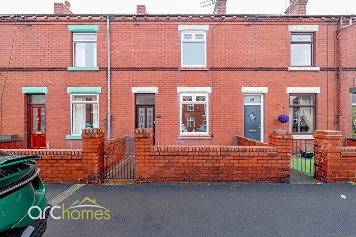 3 Bedroom Terraced House For Sale In Swan Lane, Hindley Green, Wigan, WN2