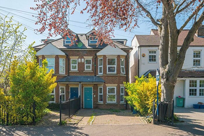 4 Bedroom Semi-Detached House For Sale In Oak Avenue, Hampton, TW12