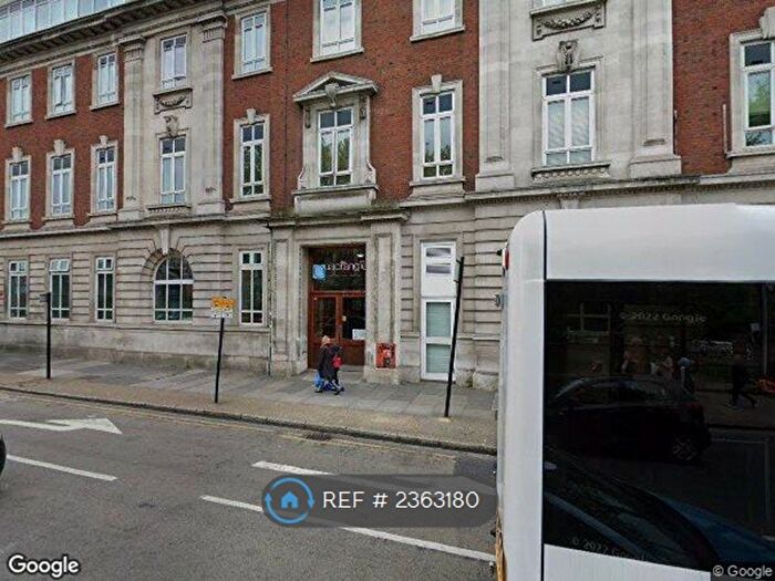 2 Bedroom Flat To Rent In Romford Road, London, E15