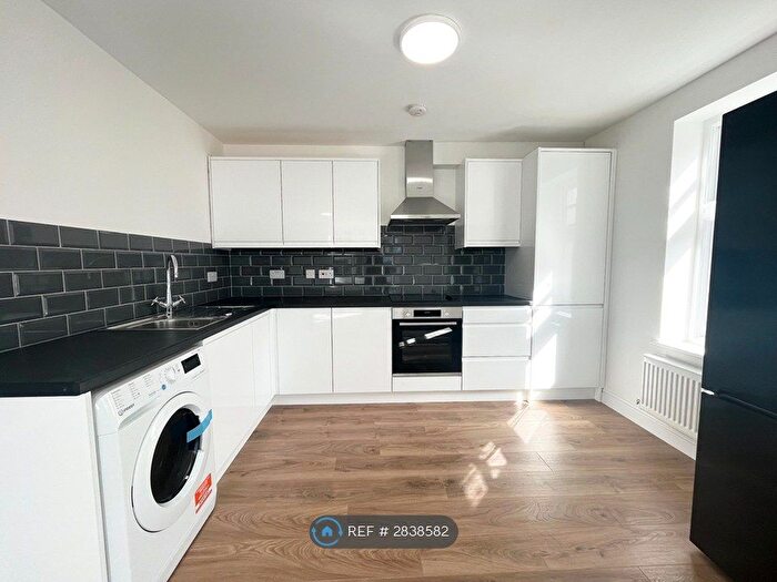 1 Bedroom Flat To Rent In Morland Avenue, Leicester, LE2