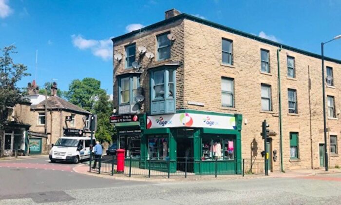 1 Bedroom Flat To Rent In Lees Road, Mossley, OL5