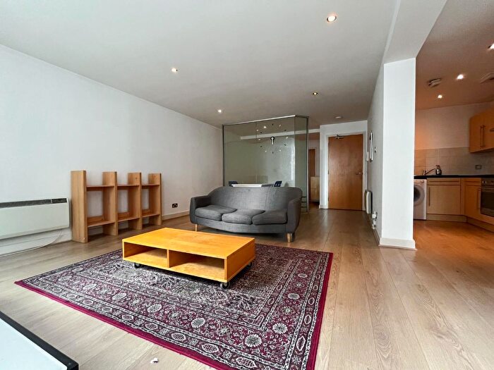 Studio To Rent In Park House Apartments, Park Row, Leeds, LS1
