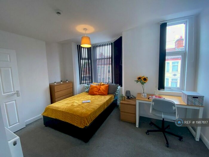 5 Bedroom Terraced House To Rent In Widdrington Road, Coventry, CV1