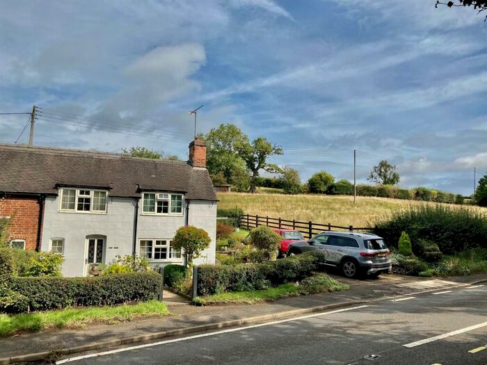 2 Bedroom Cottage For Sale In Hillview Cottage, Brailsford, DE6