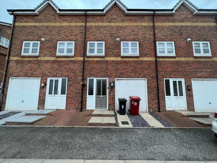 3 Bedroom Property To Rent In Elm Mews, Elm Road, Barrow In Furness, LA14