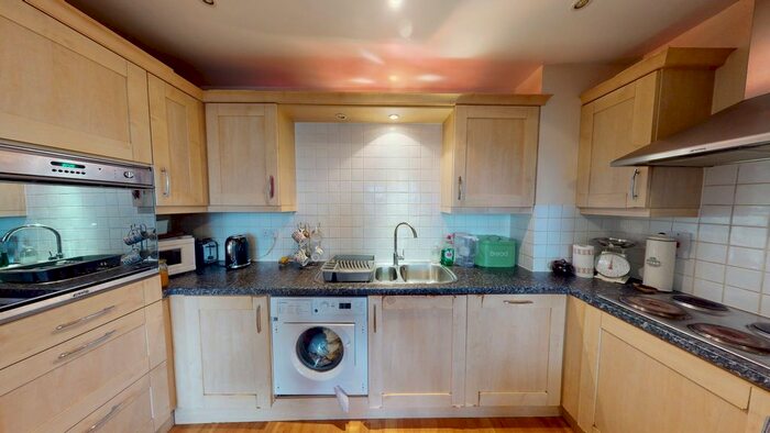 1 Bedroom Flat For Sale In London Road, London, SW16