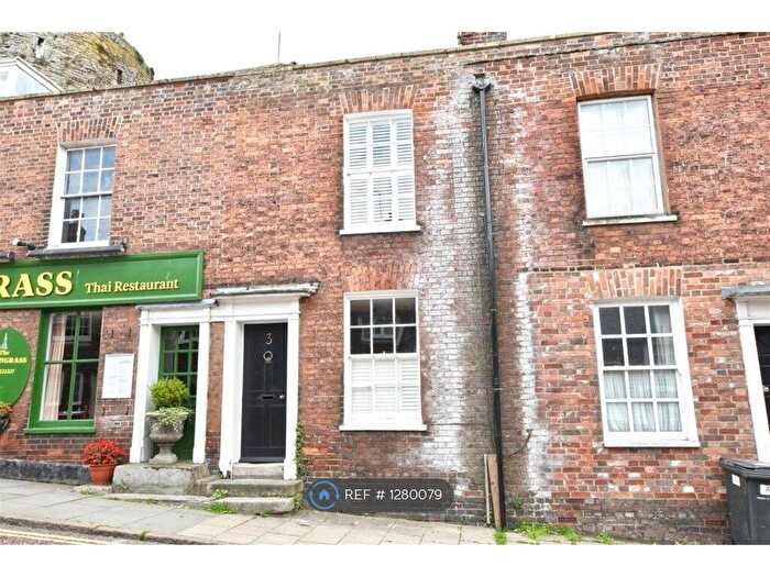 2 Bedroom Terraced House To Rent In Tower Street, Rye, TN31