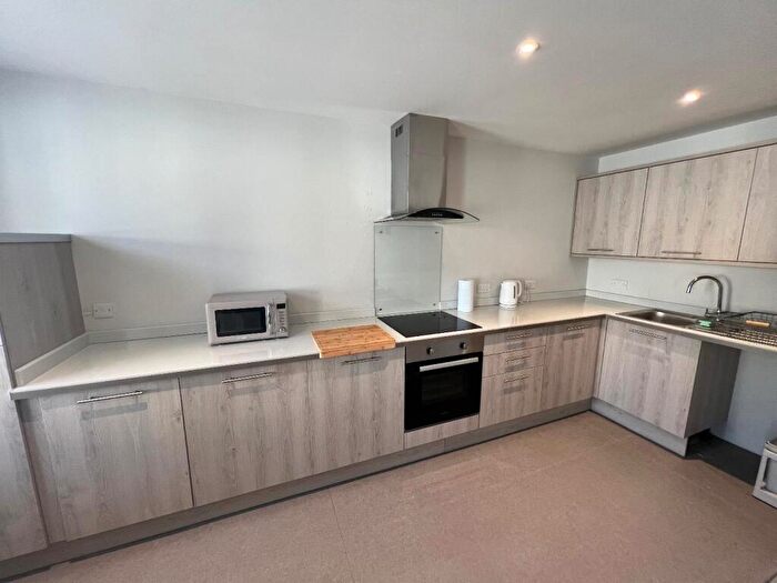 1 Bedroom Flat To Rent In Station Road, Desborough, NN14