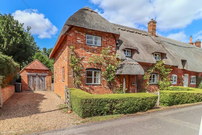 3 Bedroom Cottage For Sale In Forton, Longparish, Andover, Hampshire, SP11