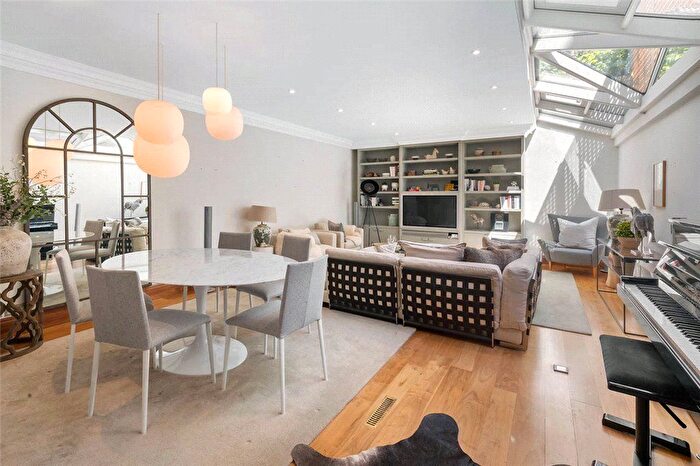5 Bedroom Detached House To Rent In Montpelier Street, Knightsbridge, SW7