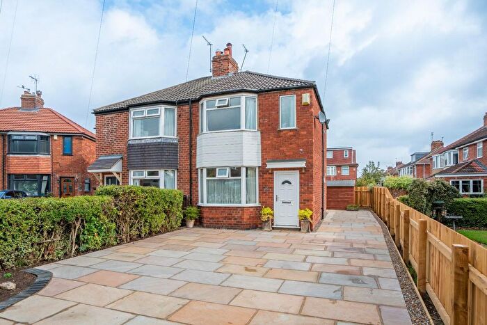 2 Bedroom Semi Detached House For Sale In Ings Way, York, YO30