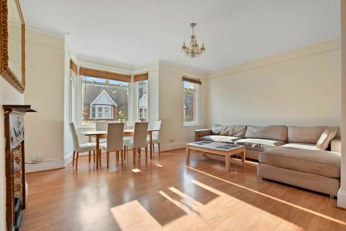 4 Bedroom Maisonette To Rent In Third Avenue, Acton, W3