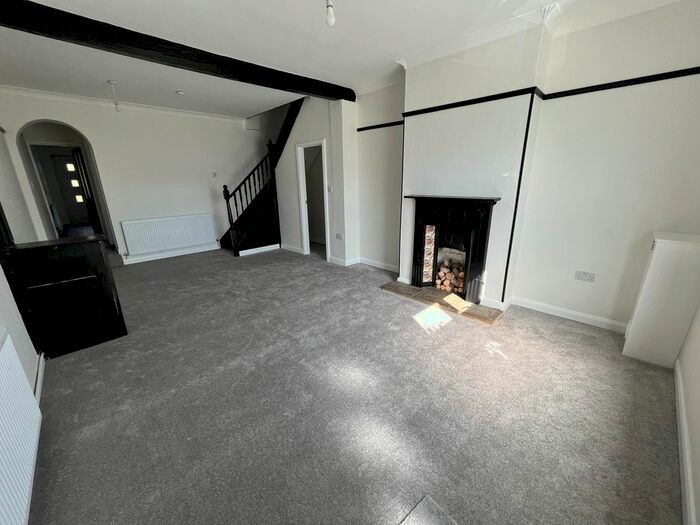 2 Bedroom Semi-Detached House To Rent In High Street, Colnbrook, Slough, SL3