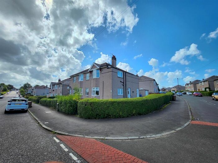 2 Bedroom Maisonette To Rent In , Tweedsmuir Road Glasgow, G52