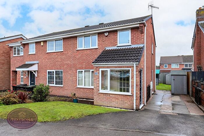 3 Bedroom Semi-Detached House For Sale In Springfield Drive, Nottingham, NG6