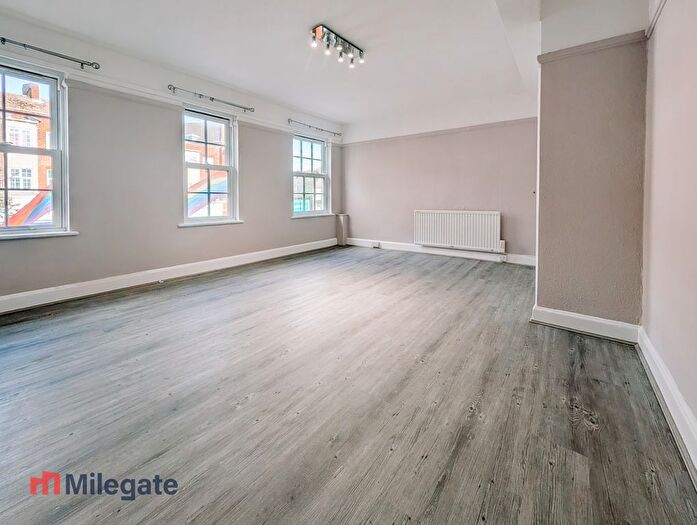 3 Bedroom Maisonette To Rent In Church Road, Ashford, TW15