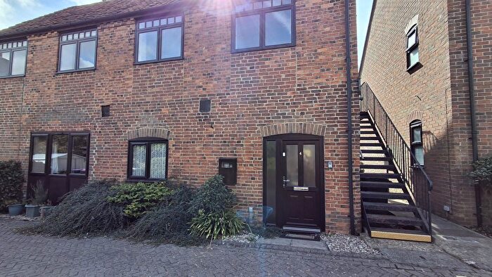 1 Bedroom Flat To Rent In Tannery Lane, Folkingham, Sleaford, NG34