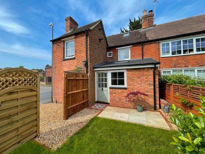 4 Bedroom Semi-Detached House To Rent In Stewkley Road, Wing, Leighton Buzzard, LU7