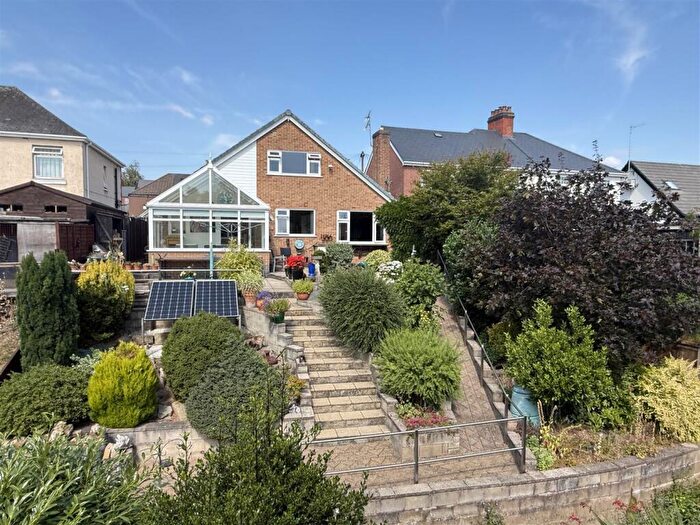 3 Bedroom Detached House For Sale In Forest Road, Outwoods, Burton-On-Trent, DE13
