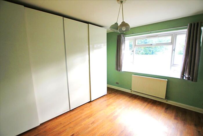 1 Bedroom Flat To Rent In Dorking Court, Hampden Lane, Tottenham, London, N17