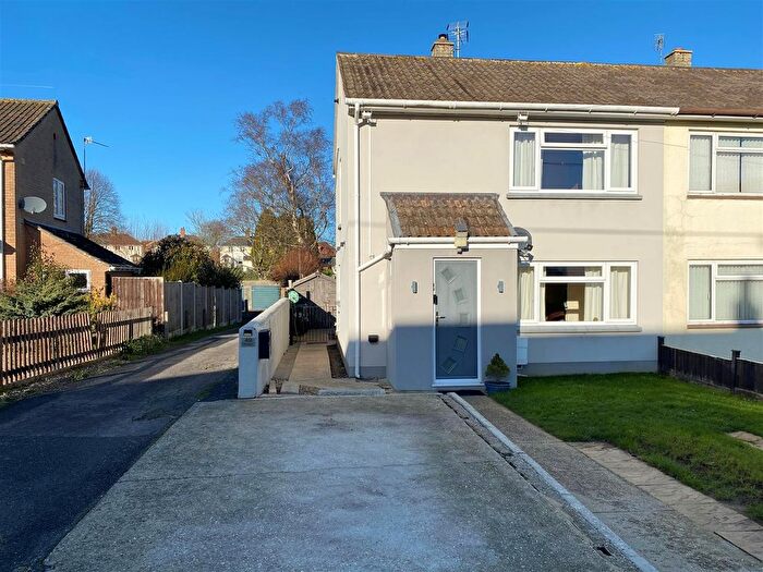 2 Bedroom Semi Detached House For Sale In Hitchen, Merriott - Popular Village Location, TA16