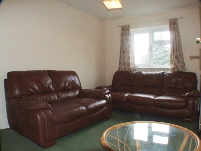 1 Bedroom Maisonette To Rent In Booth Road, Colindale, London, NW9