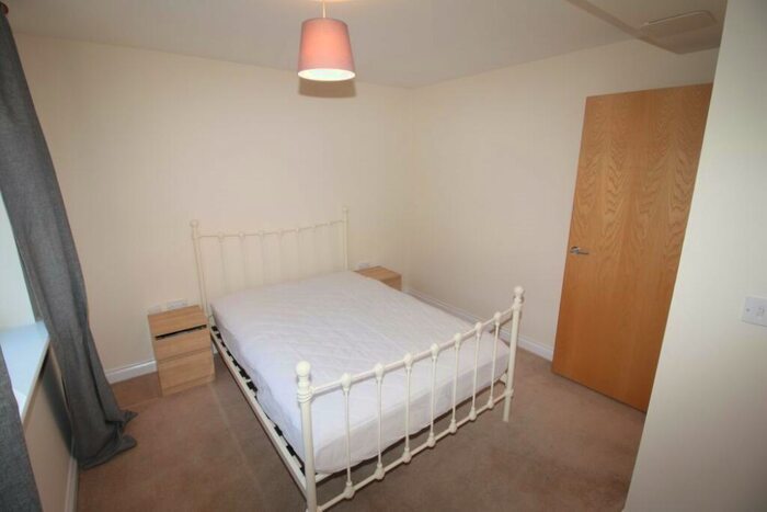 2 Bedroom Apartment To Rent In Cottage Close, Harrow, HA2