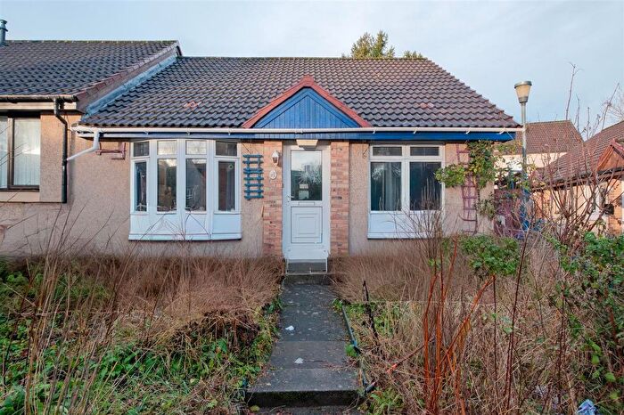 2 Bedroom Bungalow For Sale In Westwood Crescent, Hamilton, ML3